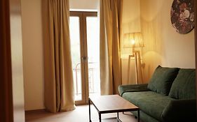 Ley Hotel